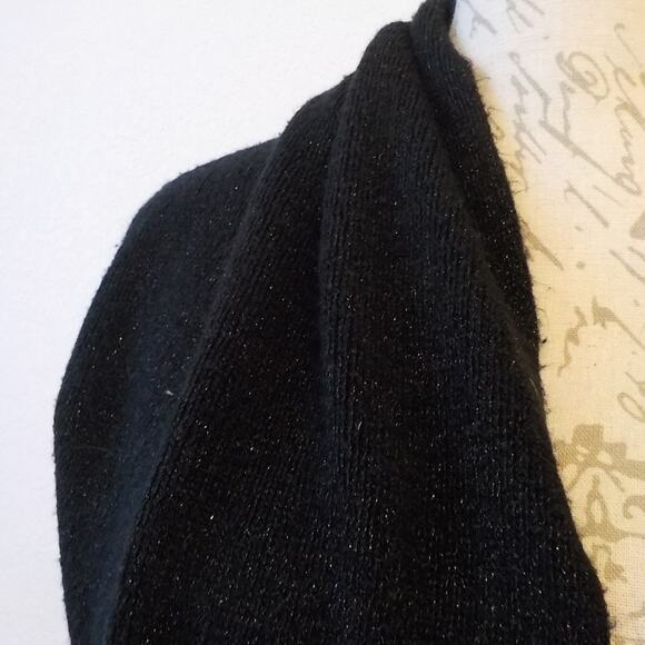 VTG Dilladrs Infinity Scarf Knit Black Metallic 21x32 Classic Minimalist Comfort - Picture 2 of 4